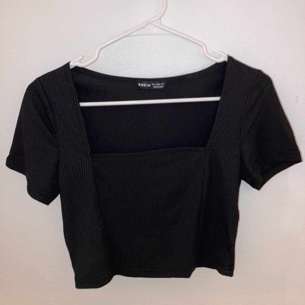 SHEIN Black Square Neck Crop Top